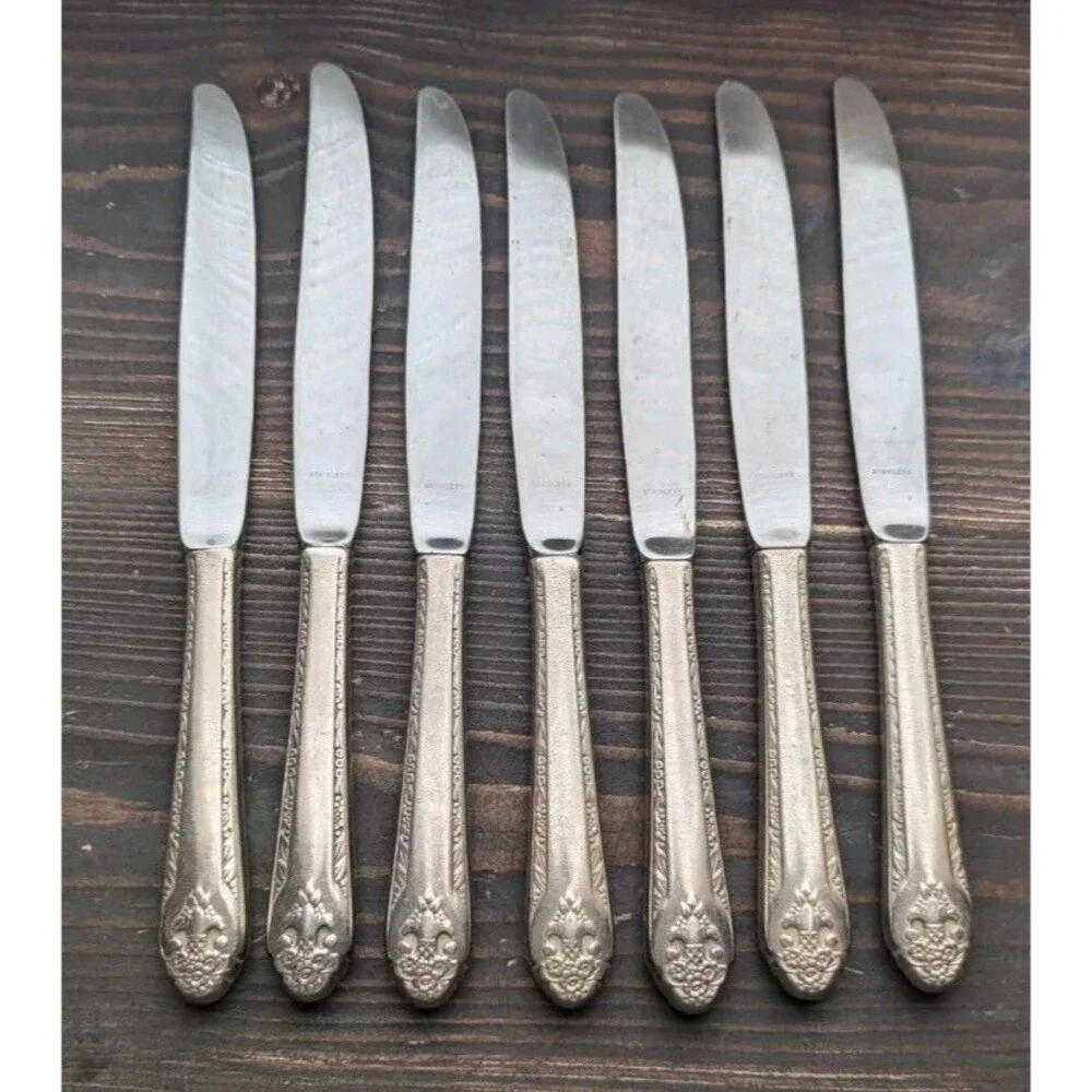 LOVELY LADY Pattern HOLMES & EDWARDS Stainless 7x Knives Flatware